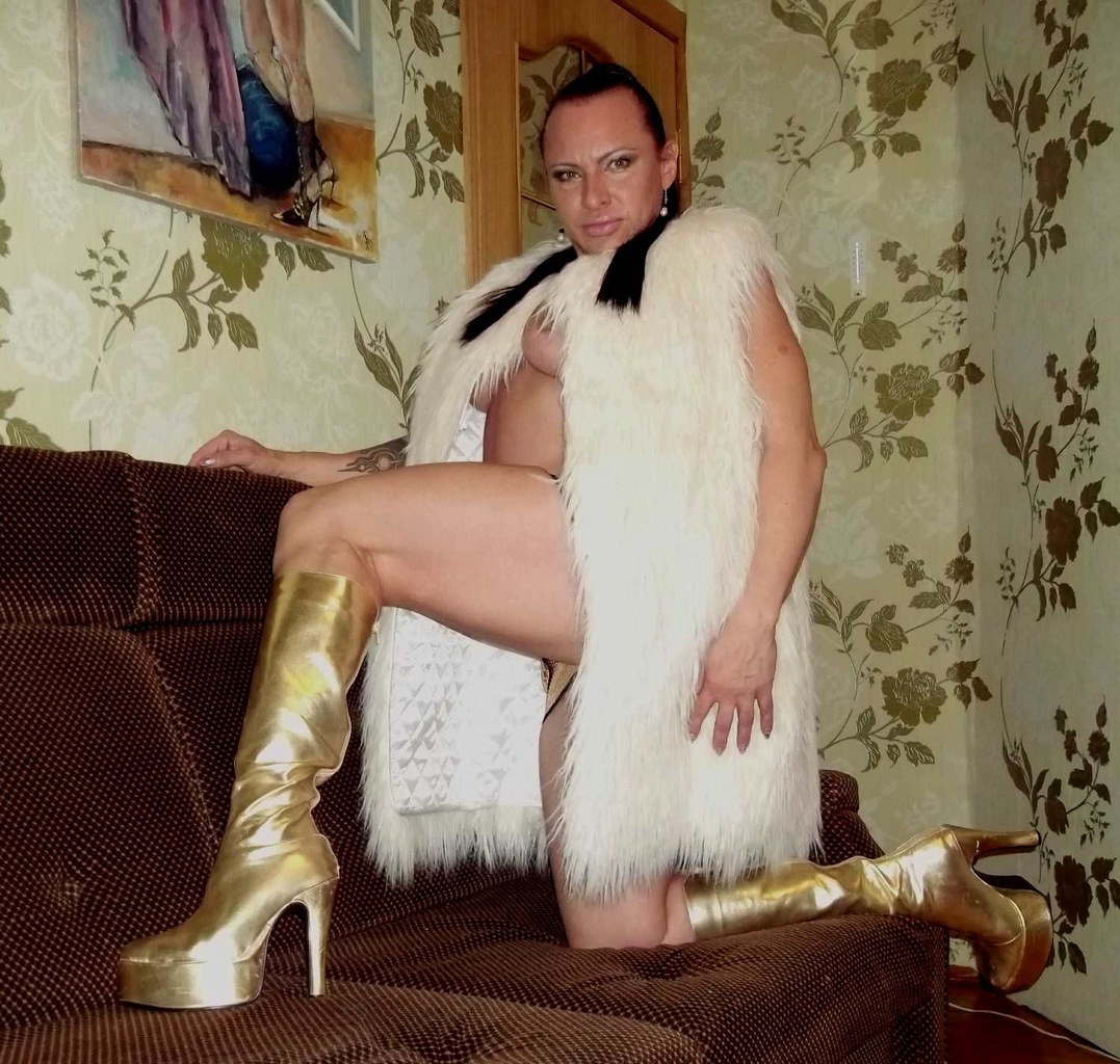 Откровенные снимки мускулистой соблазнительницы Людмилы Тихончук Откровенные снимки, ню, мускулистая, соблазнительница, Людмила Тихончук, бодибилдинг