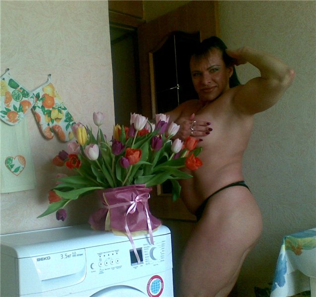 Откровенные снимки мускулистой соблазнительницы Людмилы Тихончук Откровенные снимки, ню, мускулистая, соблазнительница, Людмила Тихончук, бодибилдинг