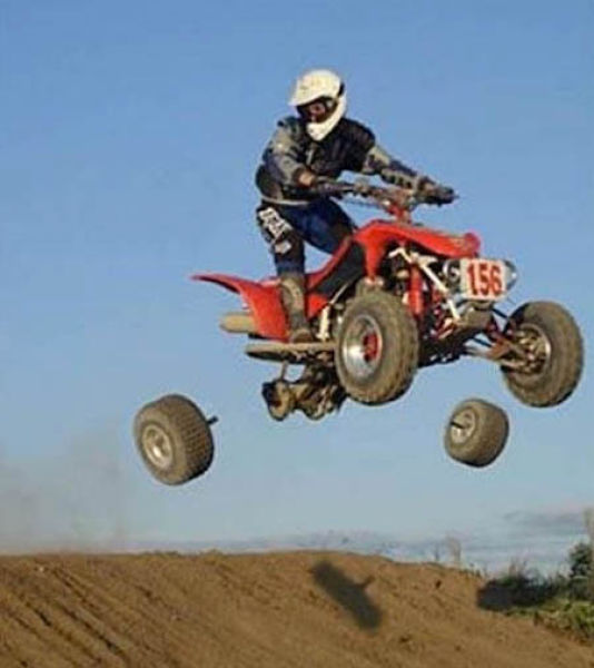 Фотографии, сделанные за секунду до получения серьезного увечья за секунду до катастрофы, за секунду до травмы