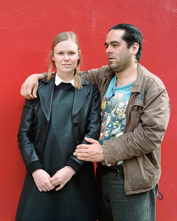 Объятия с незнакомцами: спорный и очень странный проект американского фотографа Ричард Ренальди, Richard Renaldi, Touching Strangers, объятия с незнакомцами