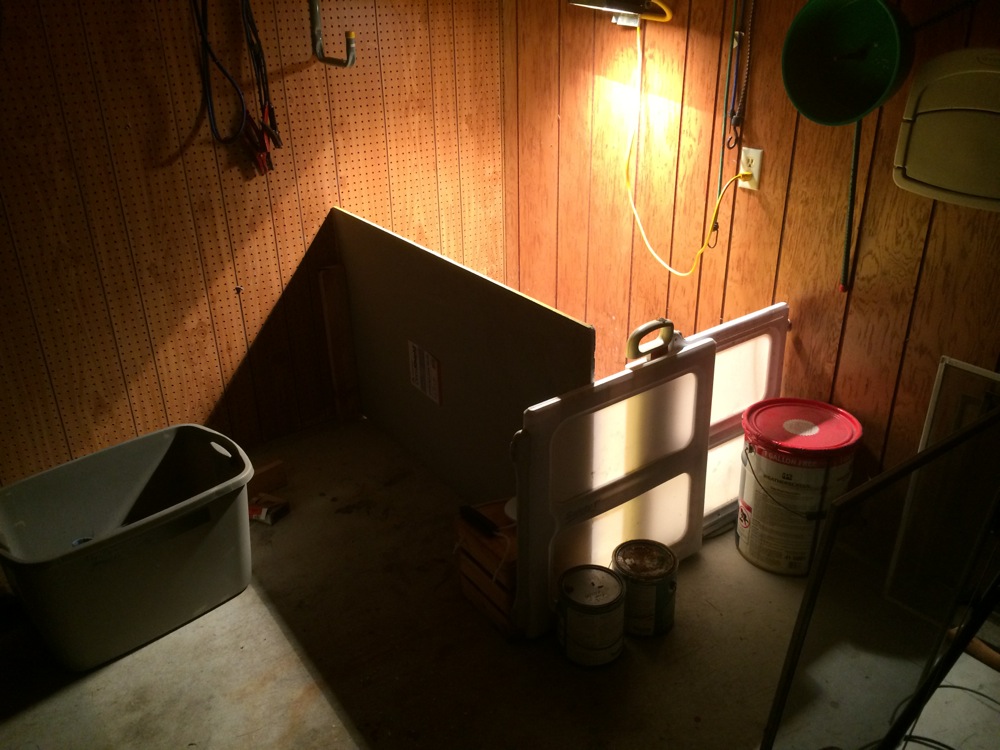 Спасение утят, оставшихся без мамы спасение утят, утята остались без мамы, мужчина спас утят