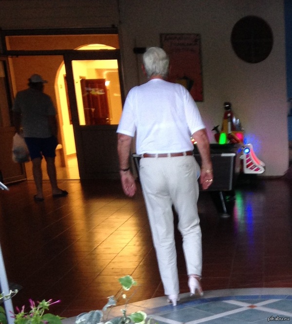 Сумасшедшие наряды странных посетителей американских супермаркетов people of walmart, американцы в супермаркете, Сумасшедшие наряды американцев