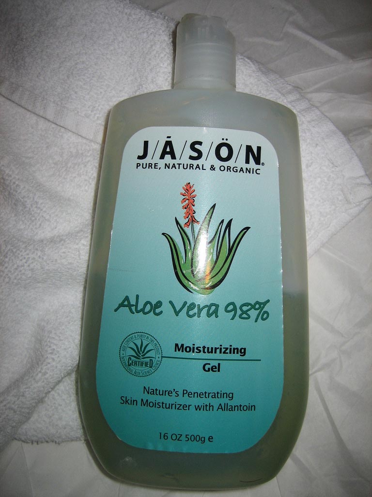 17 действенных советов, которые избавят вас от зуда после укусов комаров средства от зуда от укусов комаров, средства от комариных укусов, избавиться от зуда укус комаров, домашние средства от укусов комаров