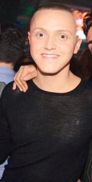 Симпатичный парень превратился в красивую девушку, и планирует стать королевой красоты Морган Наоми Кларк, Morgan Naomi Clarke, Miss Transgender UK, Мисс Трансгендер Великобритании