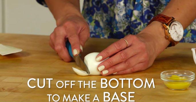 Готовимся к Пасхе: как превратить обычное вареное яйцо в цыпленка как превратить обычное вареное яйцо в цыпленка, цыплёнок из яйца рецепт