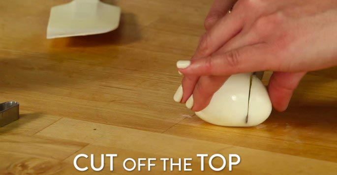 Готовимся к Пасхе: как превратить обычное вареное яйцо в цыпленка как превратить обычное вареное яйцо в цыпленка, цыплёнок из яйца рецепт