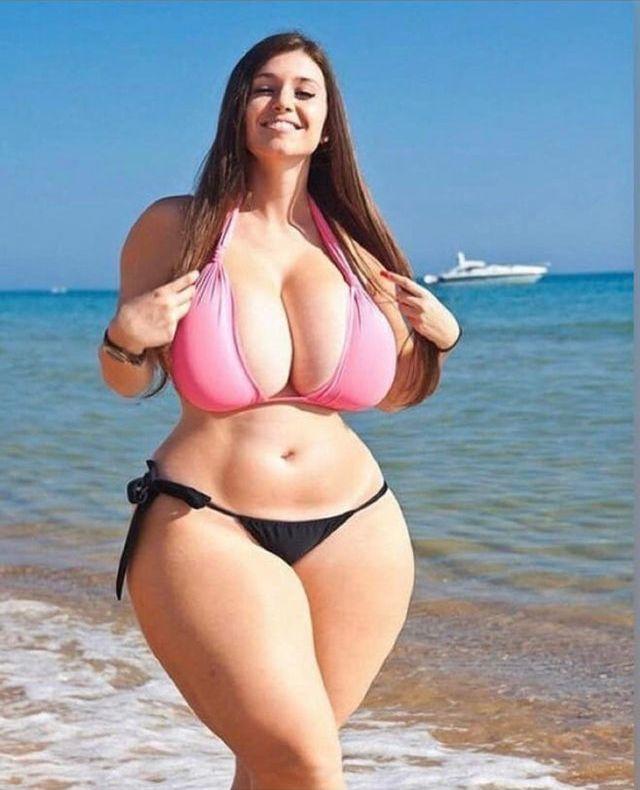 Black boob diving fat huge muff plumper