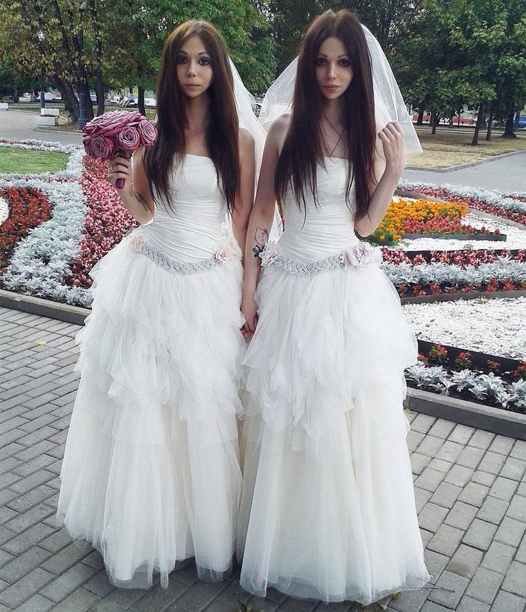 Две невесты фото