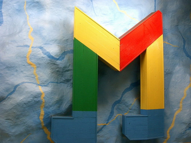 Самая длинная художественная галерея в мире. Метро Стокгольма.