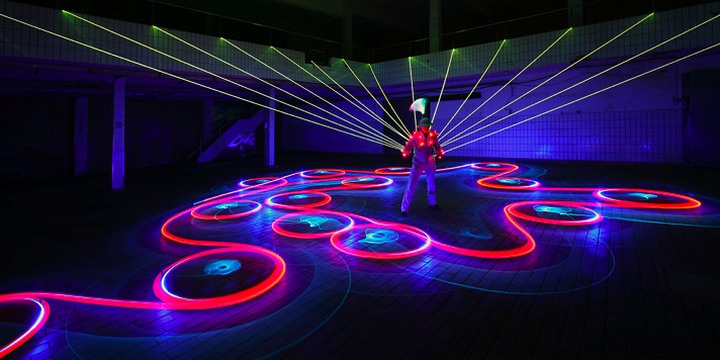 Рисование светом. Техника в стиле фризлайт