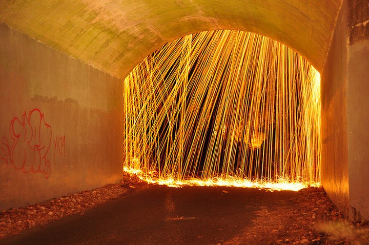 Рисование светом. Техника в стиле фризлайт