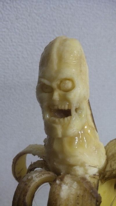 Креативная резьба по банану