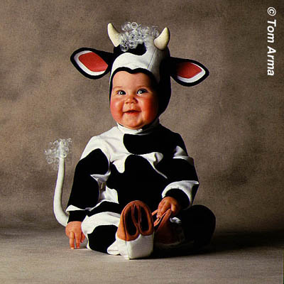 Малыши в забавных костюмах