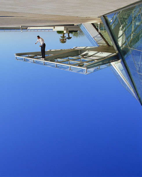 Удивительный фотообман Philippe Ramette