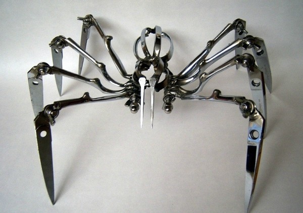 Пауки из ножниц