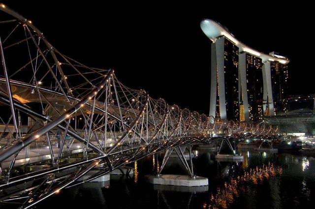 Парк отдыха на высоте 200 метров над землей в Сингапуре