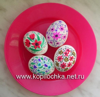 Интересные способы покрасить яйца на Пасху, мраморные яйца, красить яйца кружева