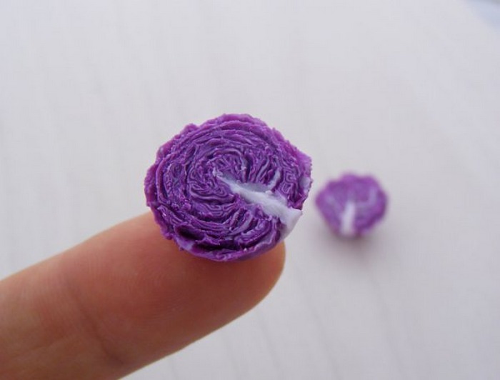 Миниатюрная еда размером со спичку