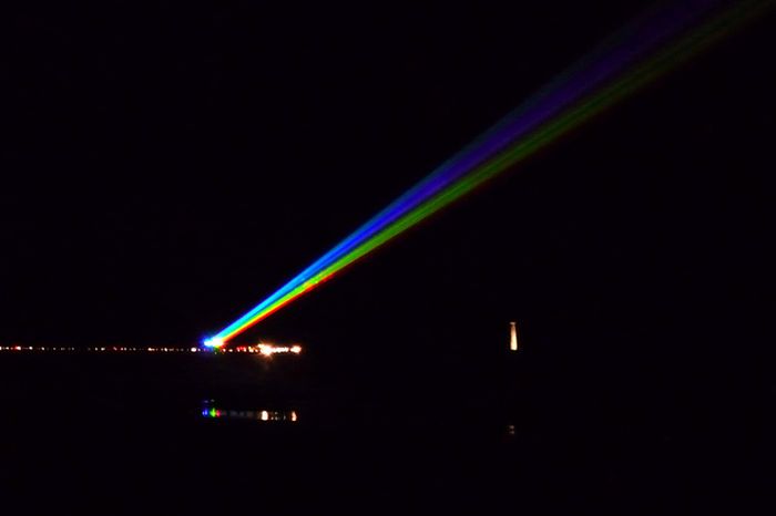 Лазерная радуга от Иветта Маттерна