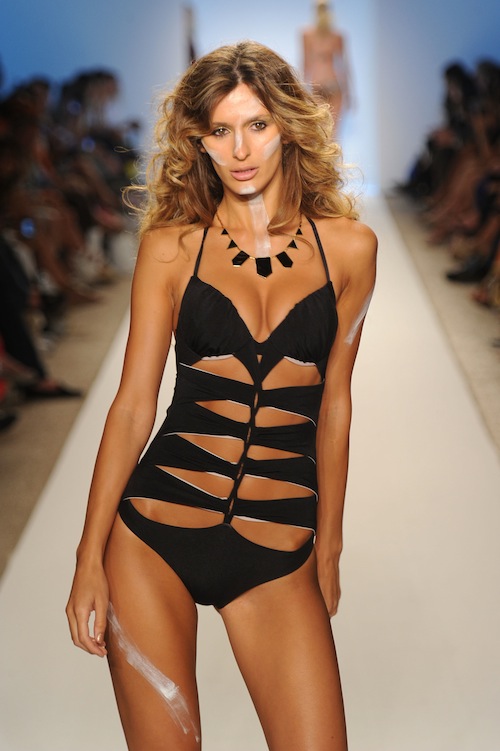 Неделя пляжной моды в Майами