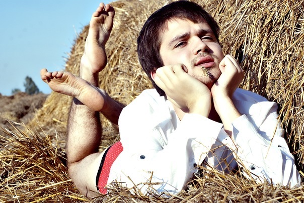 Такие фотки должны быть у каждой девушки :)