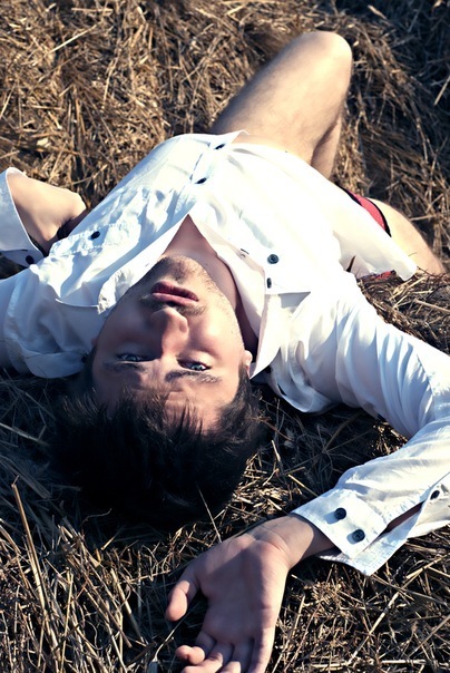 Такие фотки должны быть у каждой девушки :)