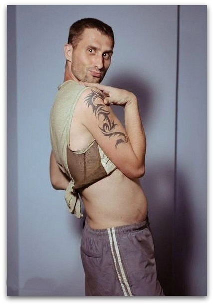 Такие фотки должны быть у каждой девушки :)