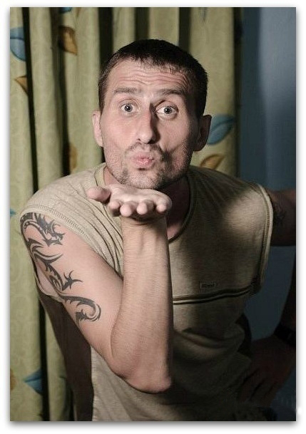 Такие фотки должны быть у каждой девушки :)