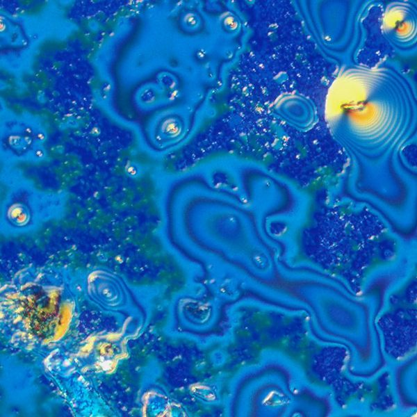 Фото молекулы воды под электронным микроскопом