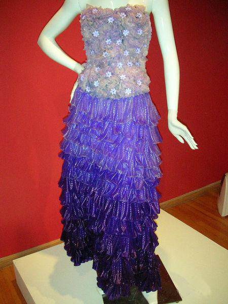 Платья из презервативов