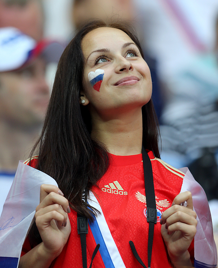Горячие болельщицы евро 2012 Горячие болельщицы евро 2012