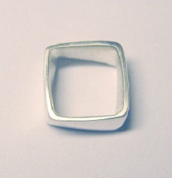 Необычные кольца, украшения, фото