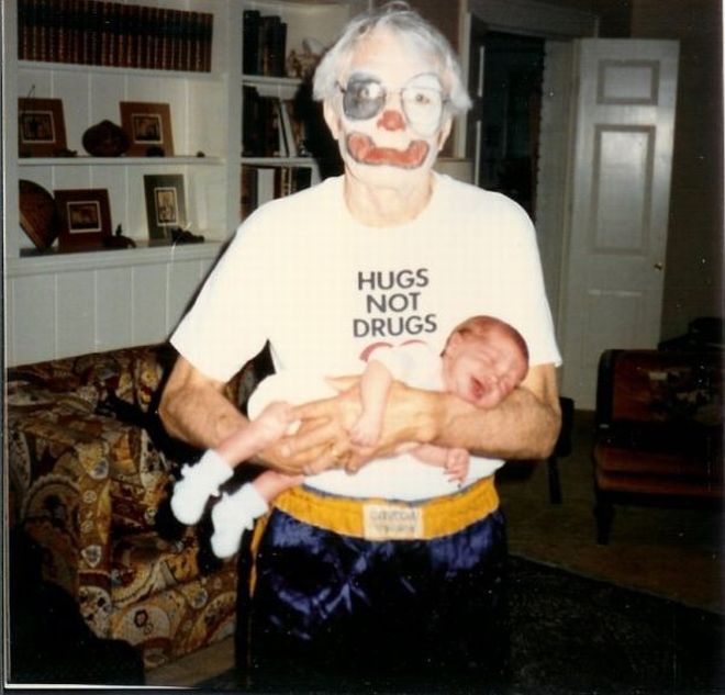 Смешные и странные семейные фотографии 