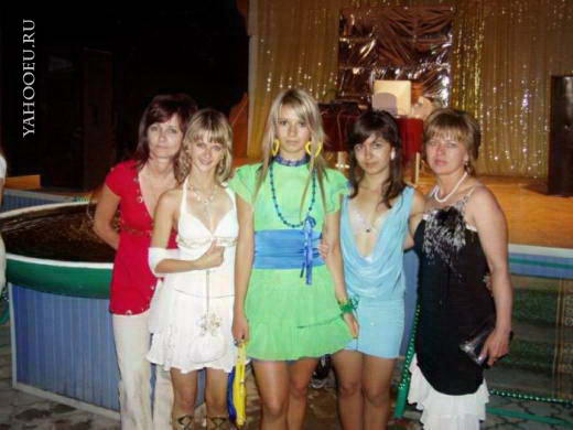 Таких выпускных платьев вы ещё не видели...