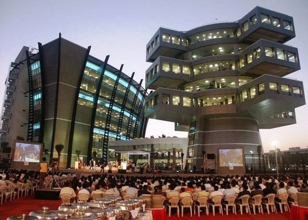 10 городов, которые стоит посетить в 2012 году