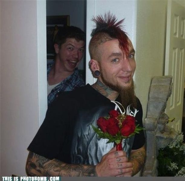 Герои второго плана или как правильно испортить фотографию