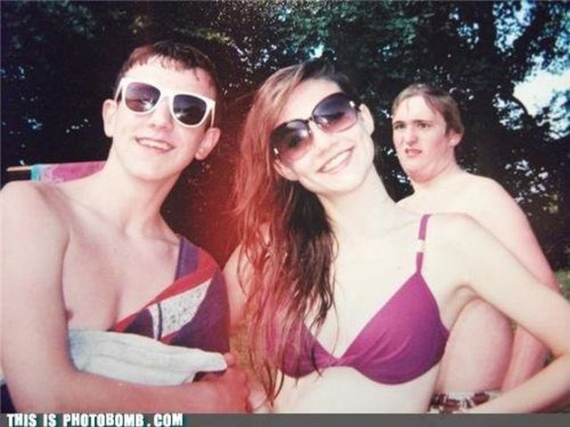 Герои второго плана или как правильно испортить фотографию