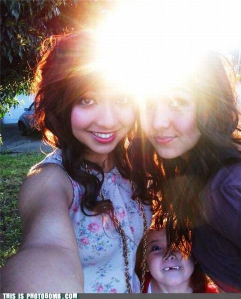 Герои второго плана или как правильно испортить фотографию