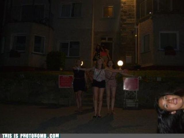 Герои второго плана или как правильно испортить фотографию