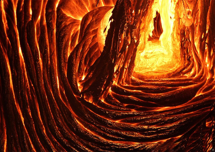 Из глубины вулкана