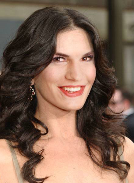 Знаменитые актеры в женском образе