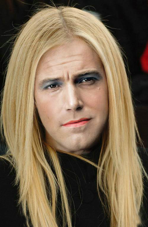 Знаменитые актеры в женском образе