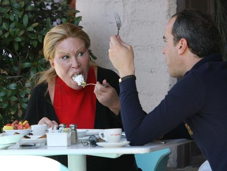  Джоселин Вайлд - жертва пластической хирургии