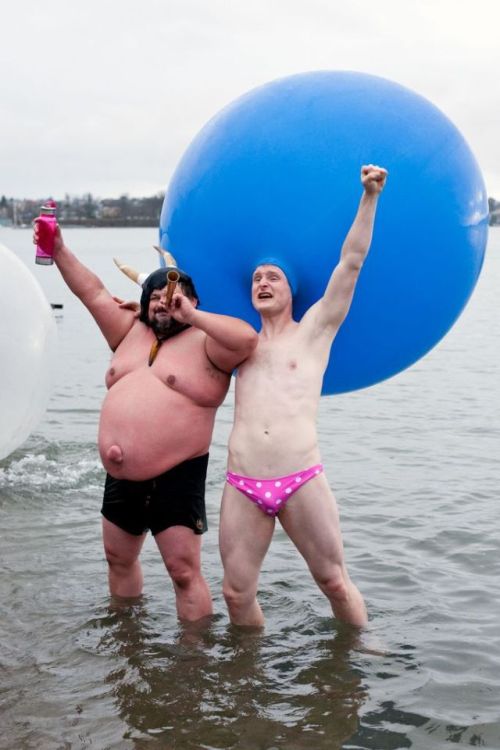 Смешные пляжные фото