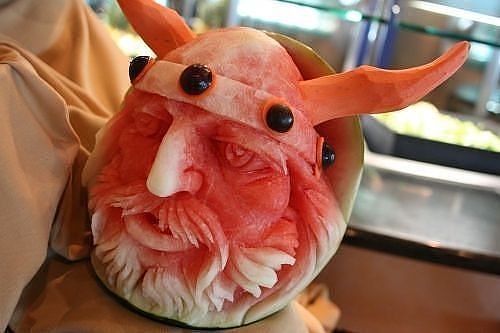 Карвинг. Арбузные произведения искусства. Карвинг. Арбузные произведения искусства.