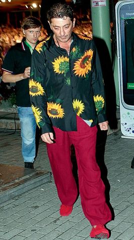 Странные и нелепые костюмы знаменитостей