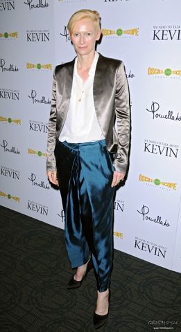 Странные и нелепые костюмы знаменитостей