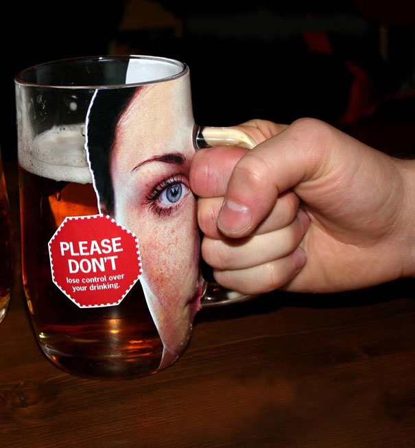 Рекламщики удивляют своим креативом Рекламщики удивляют своим креативом