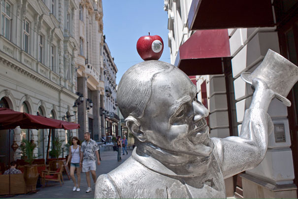 Рекламщики удивляют своим креативом Рекламщики удивляют своим креативом