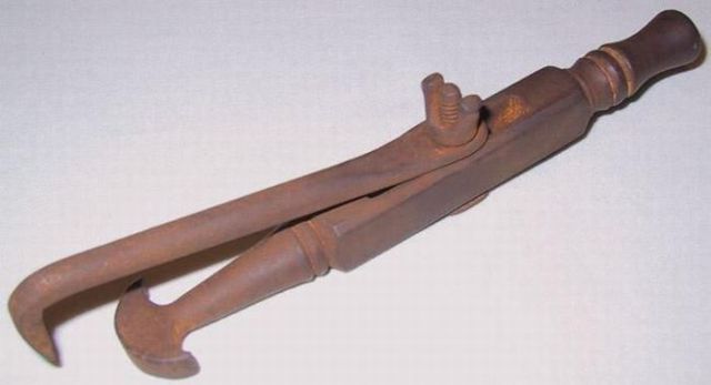 Древние инструменты стоматологов